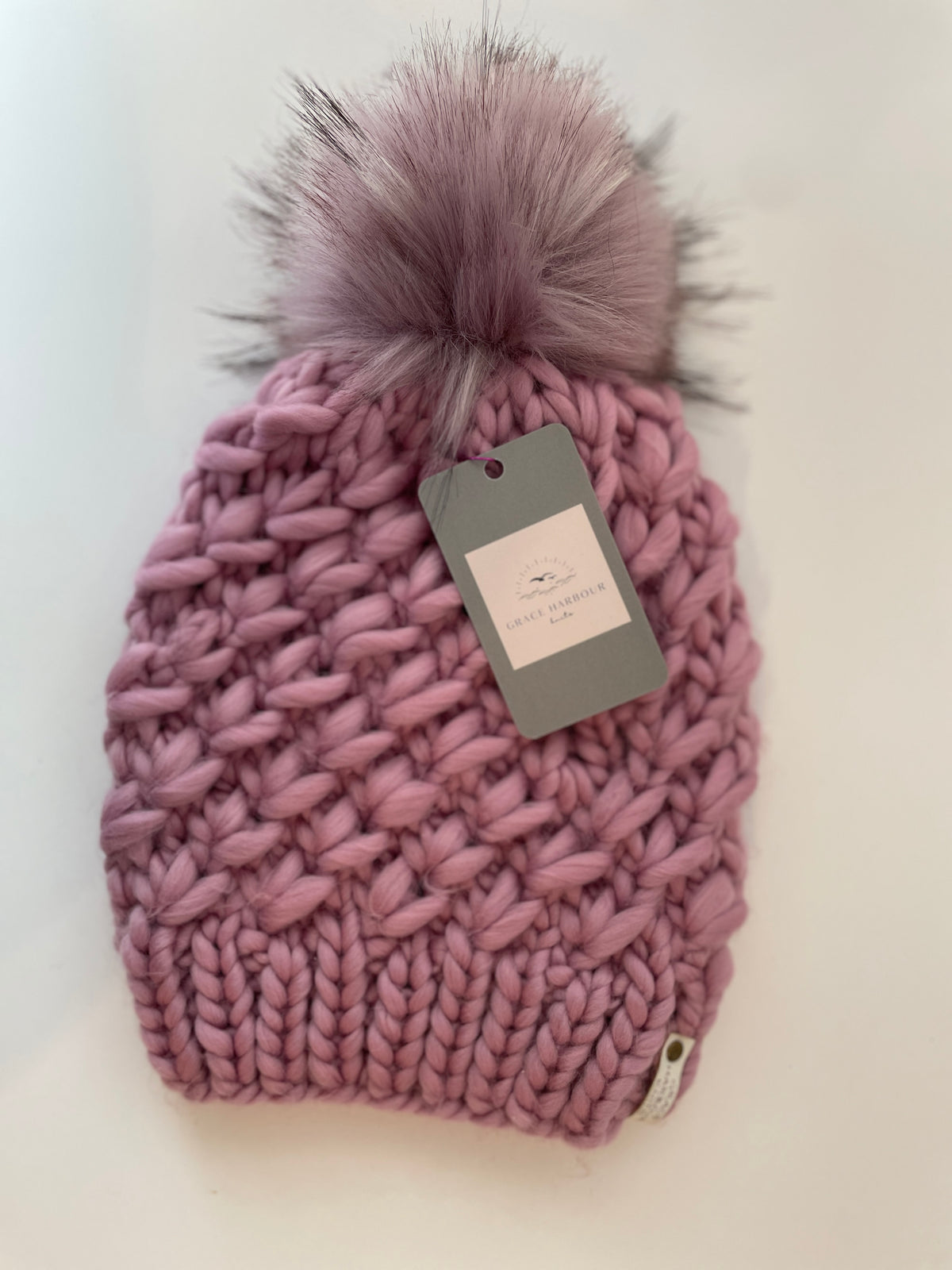 CRUSH BEANIE IN ORCHID WITH FAUX FUR LAVENDER POM POM