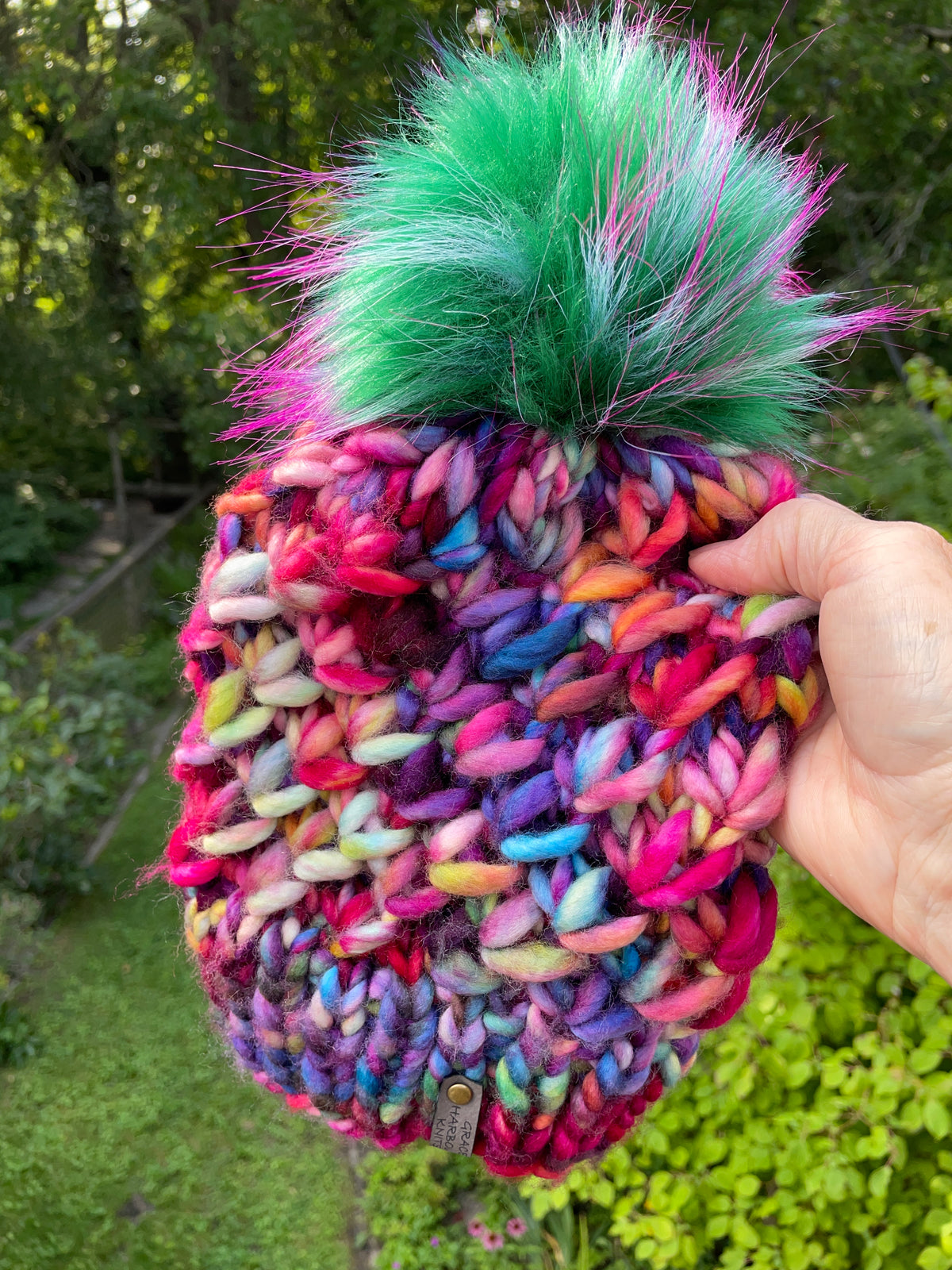 CRUSH BEANIE IN CABARET WITH FAUX FUR POM POM