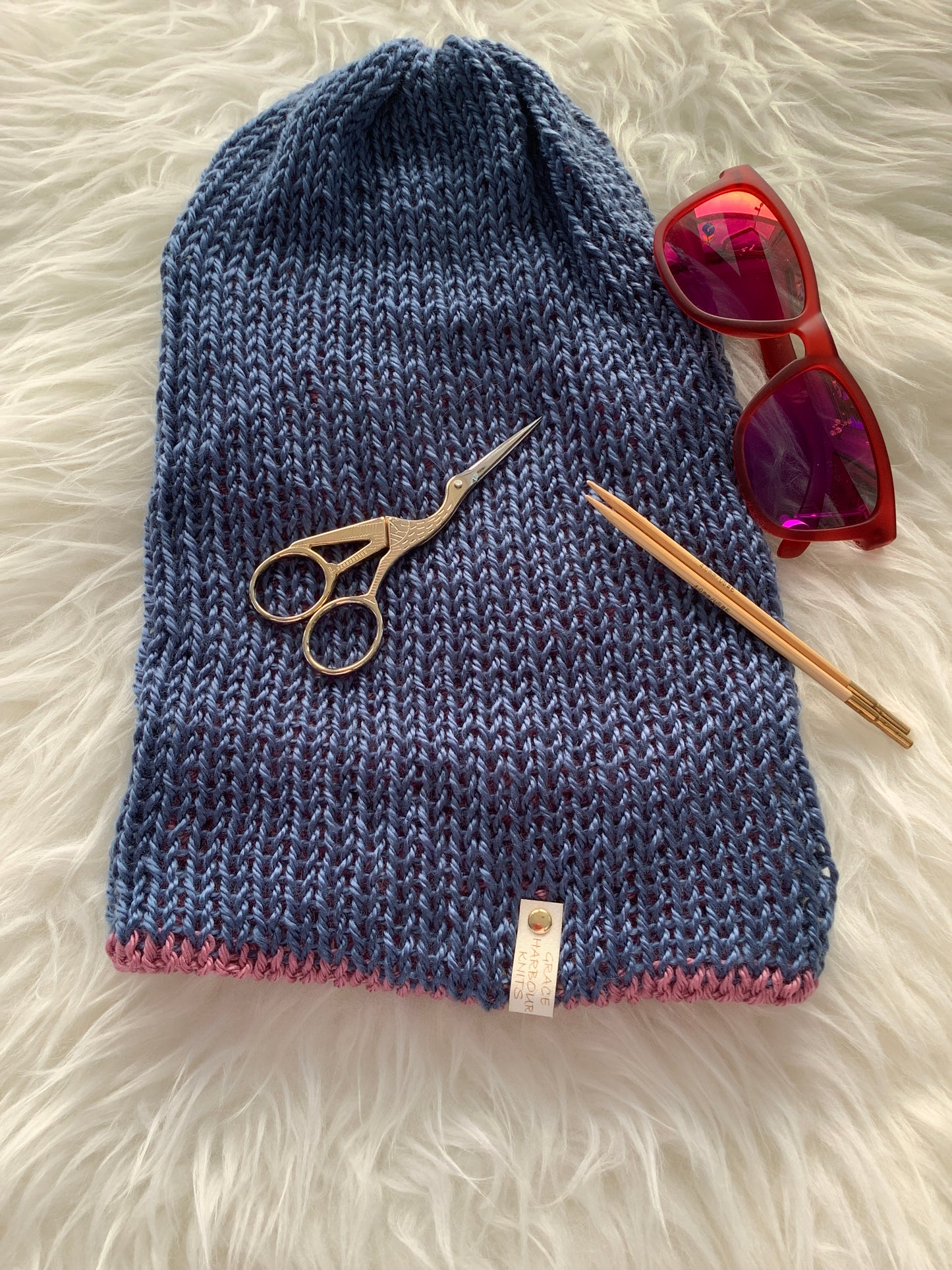 Em  Beanie SOFT BLUE acrylic