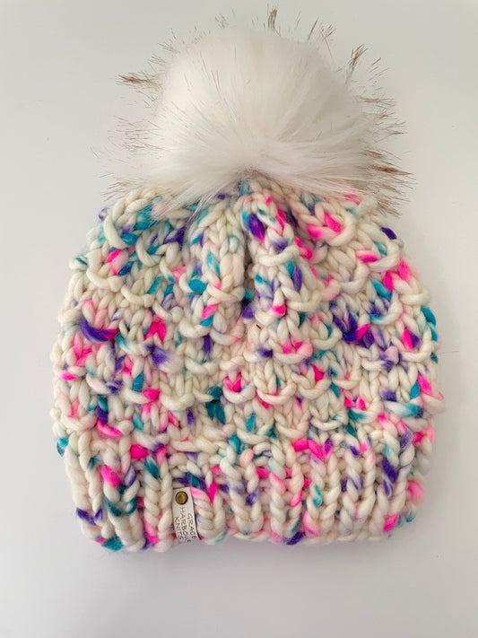 BAMBOO BEANIE IN CUPCAKE- WHITE POM