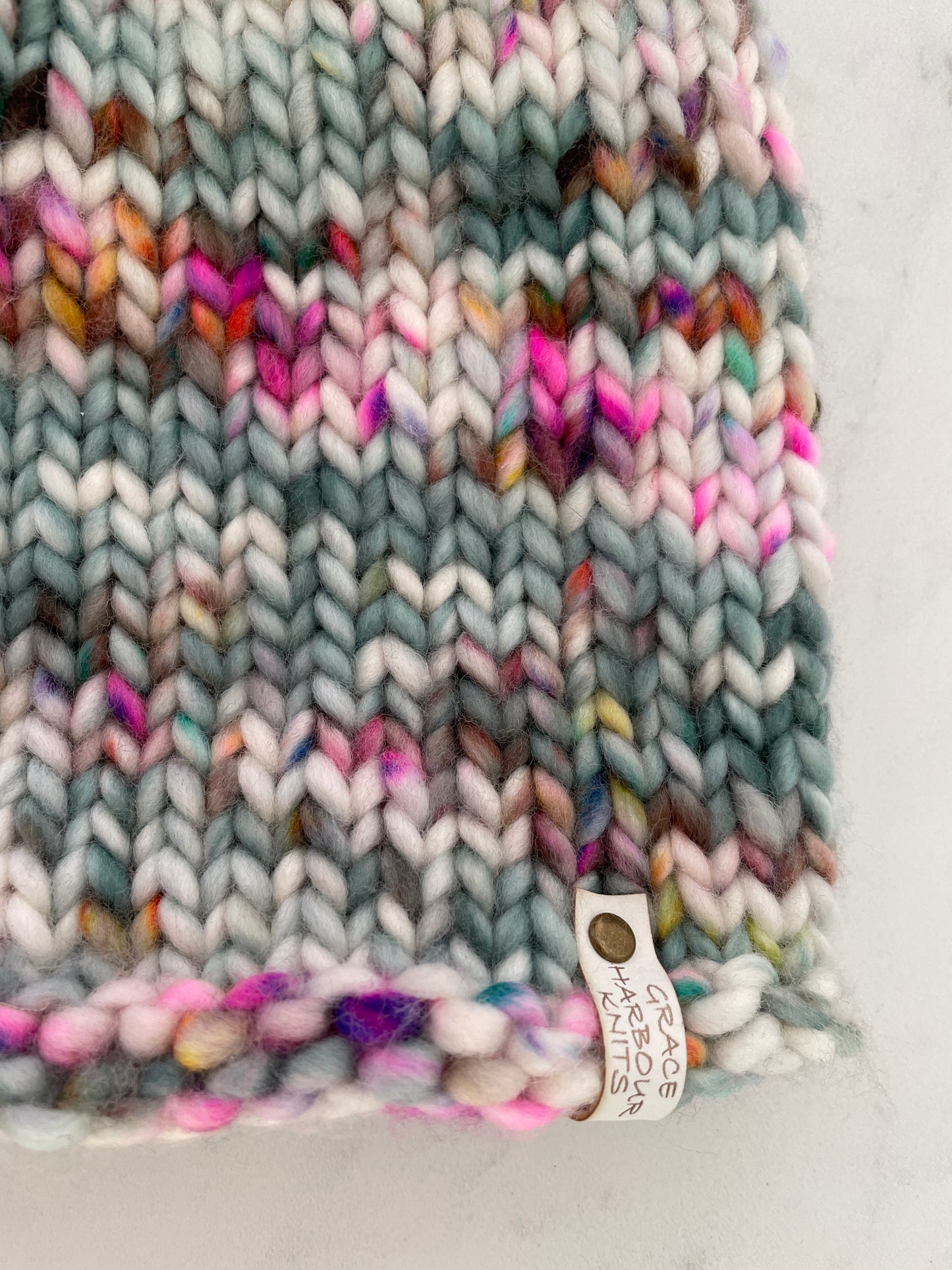 CURLY GIRL IN 'DECEMBER’ WITH SPARKY POM