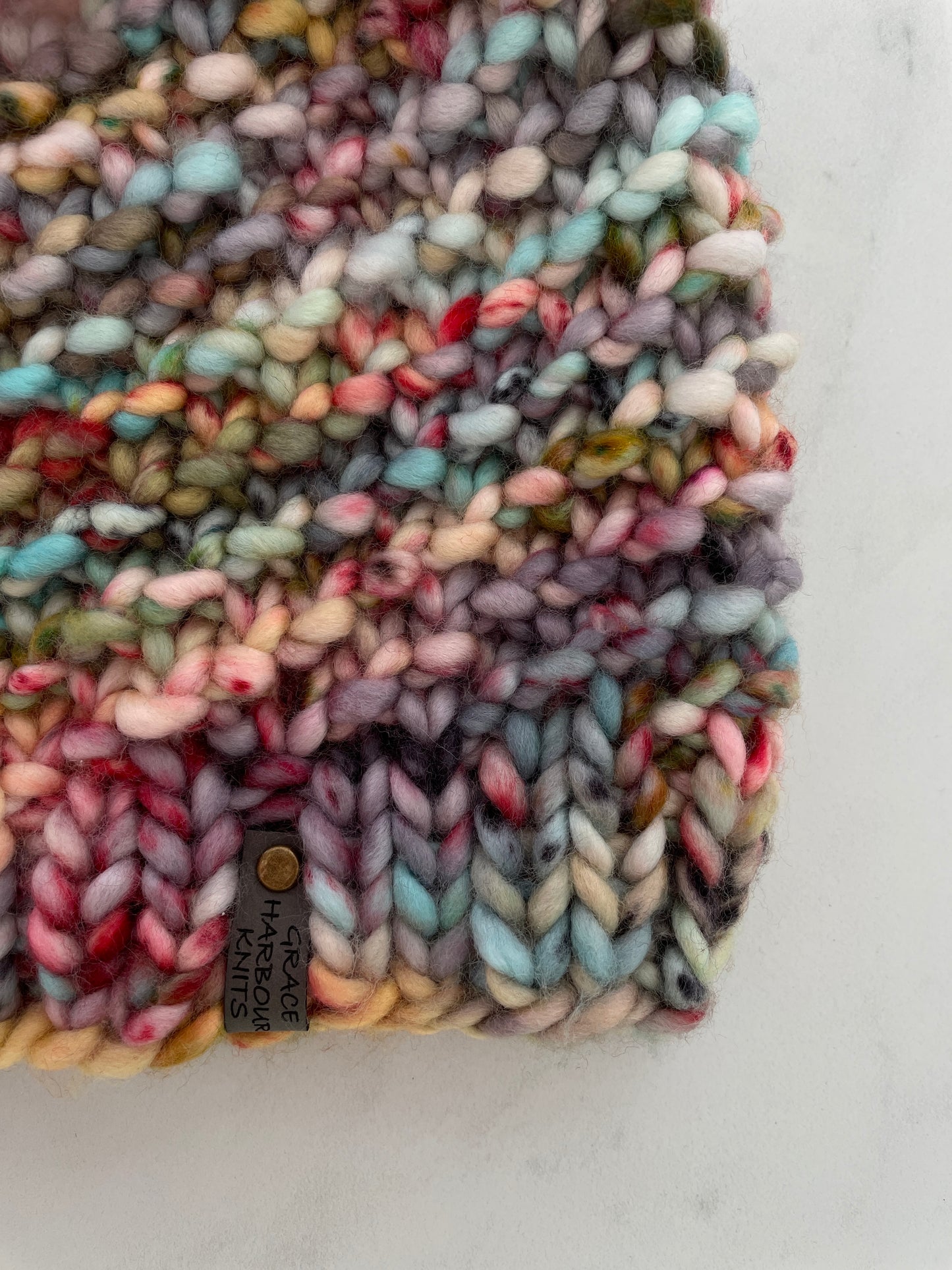 OUTER COVE BEANIE IN BANDIT WITH GREY-BLACK TIPPED POM