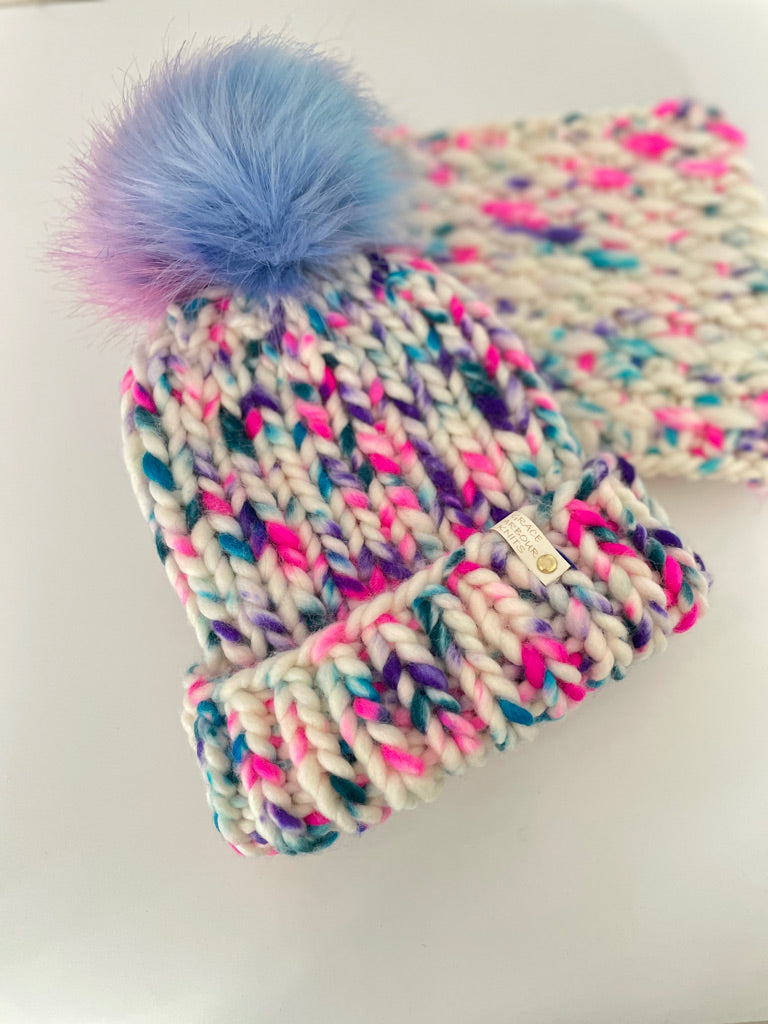 Heart's Content in Cupcake with Opal Pom