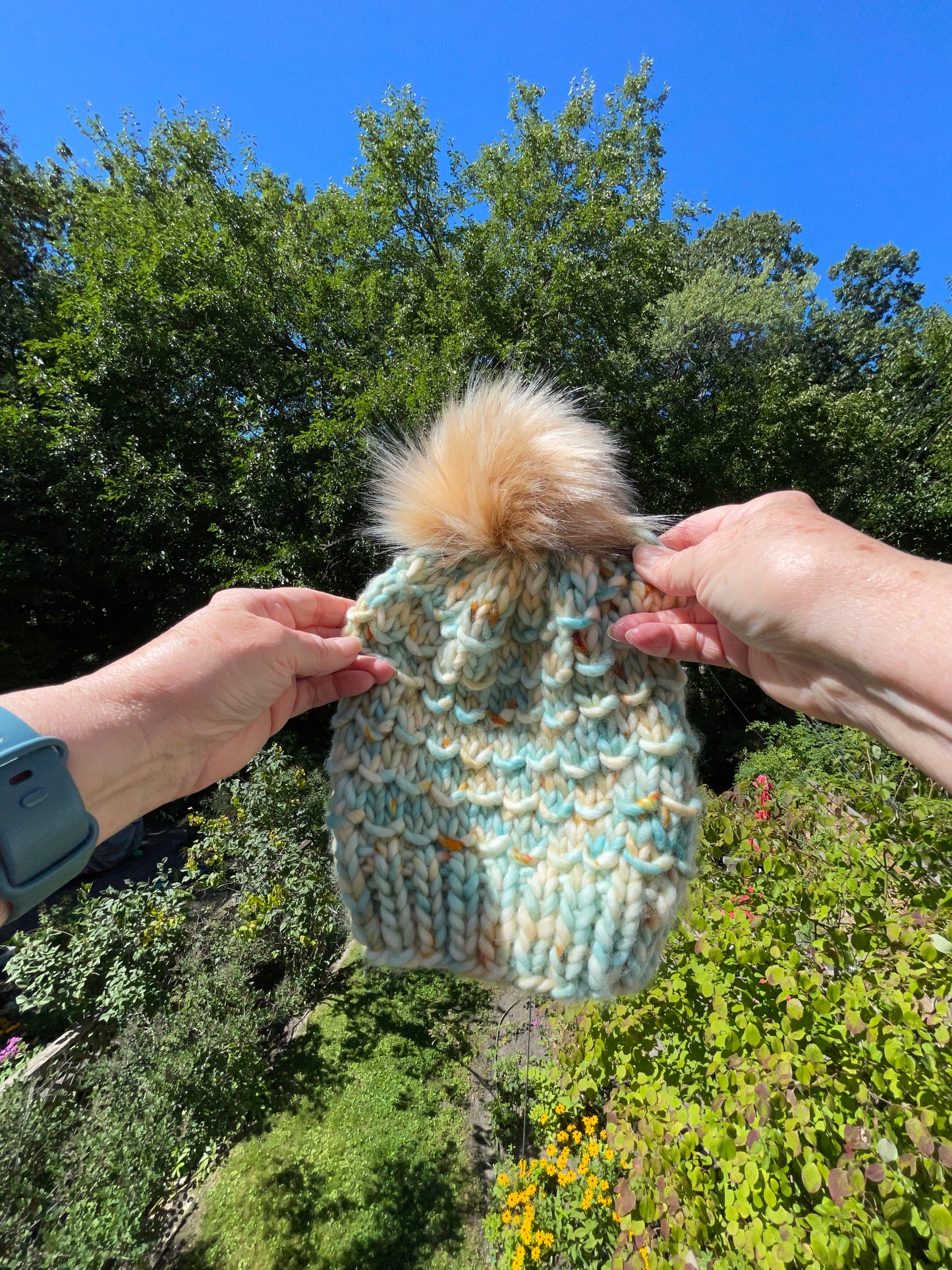 BAMBOO BEANIE IN OOAK FUN IN THE SUN WITH BLONDIE POM