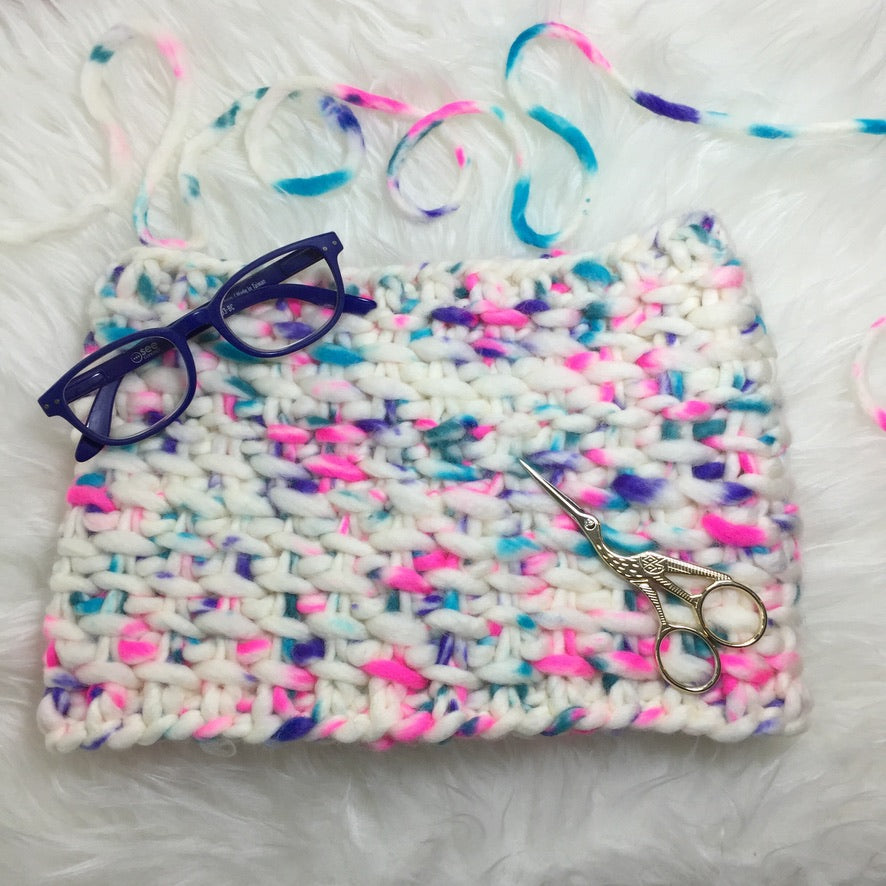 Heart's Content in Cupcake with Opal Pom